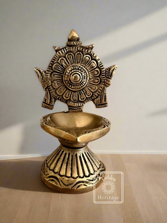 Shanka-Chakra lamps -Set of 2 Diyas - The Golden Heritage #
