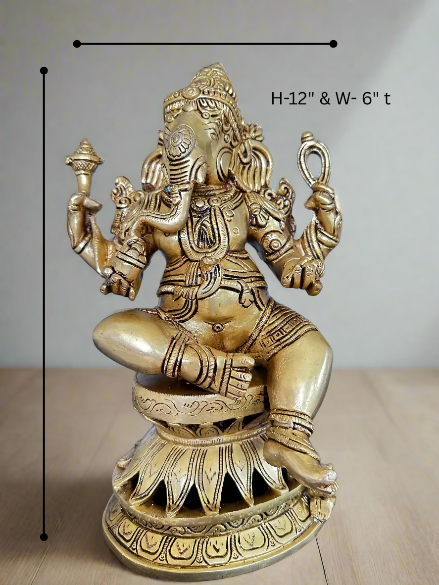 Sitting Ganesha in Kamalasana