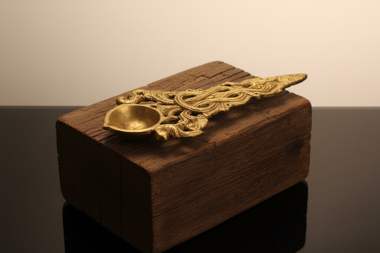 Brass Panch-Aarti for Puja with jaali
