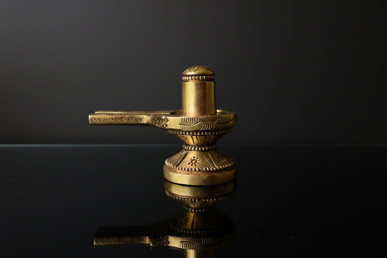 Brass Shiva Lingam, Shivling